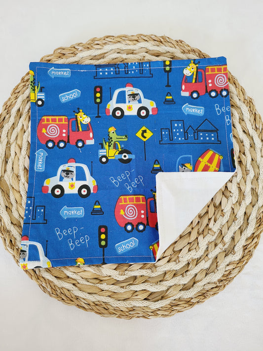 Serviette de table motif animaux en voiture