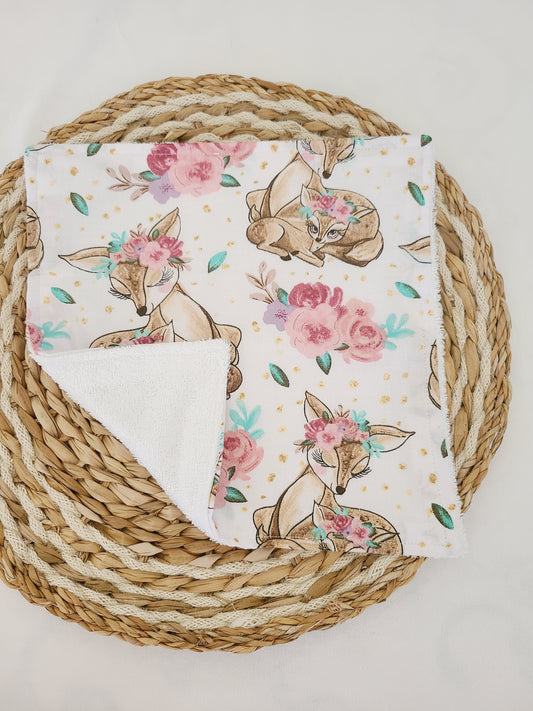 Serviette de table motif biche
