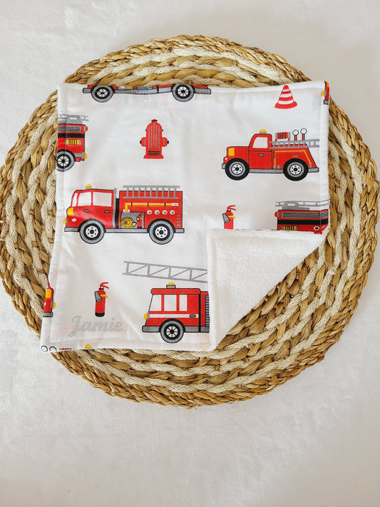 Serviette de table motif camion de pompier