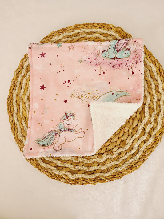 Serviette de table motif licorne