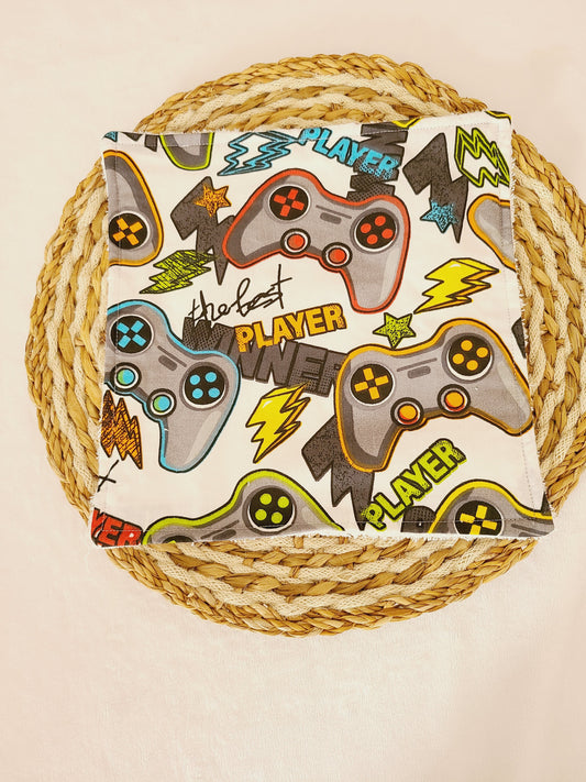 Serviette de table motif manette de console