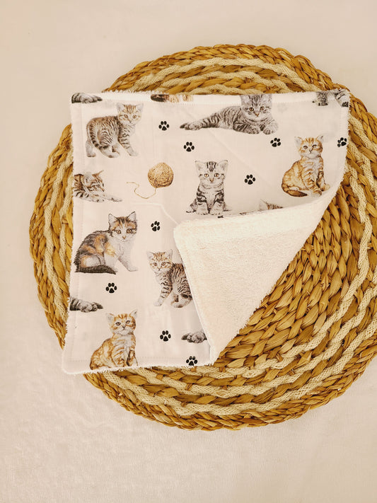 Serviette de table motif chat