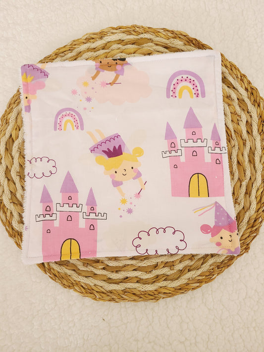 Serviette de table motif fée et château