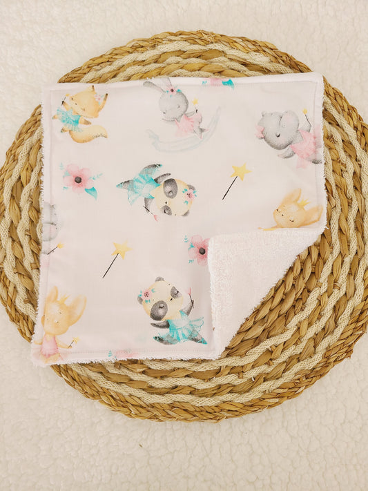 Serviette de table motifs les fées animaux