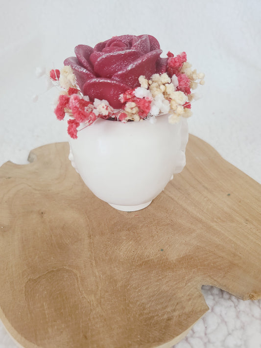 Tête de mort et sa rose parfumée