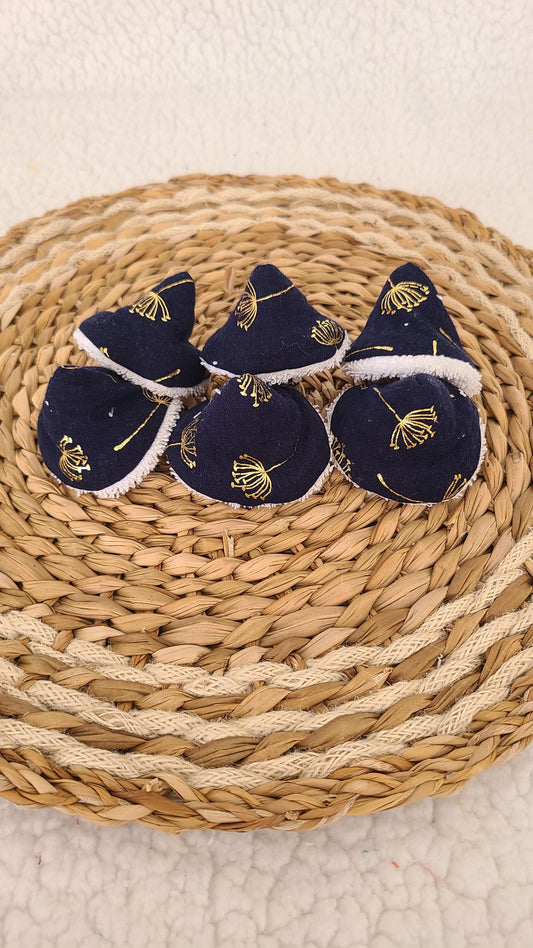 6 tipis à pipi en double gaze bleue et fleurs dorées et éponge blanche