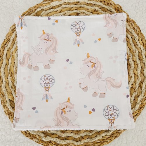 Serviette de table motif licorne