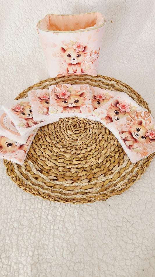 Lot 8 lingettes lavables pour bébé motif lionceau
