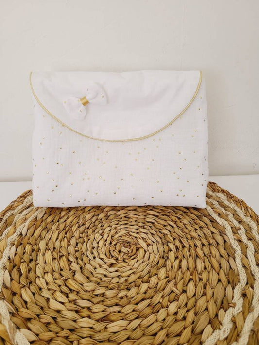 Trousse de toilette personnalisable en double gaze blanche à pois dorés