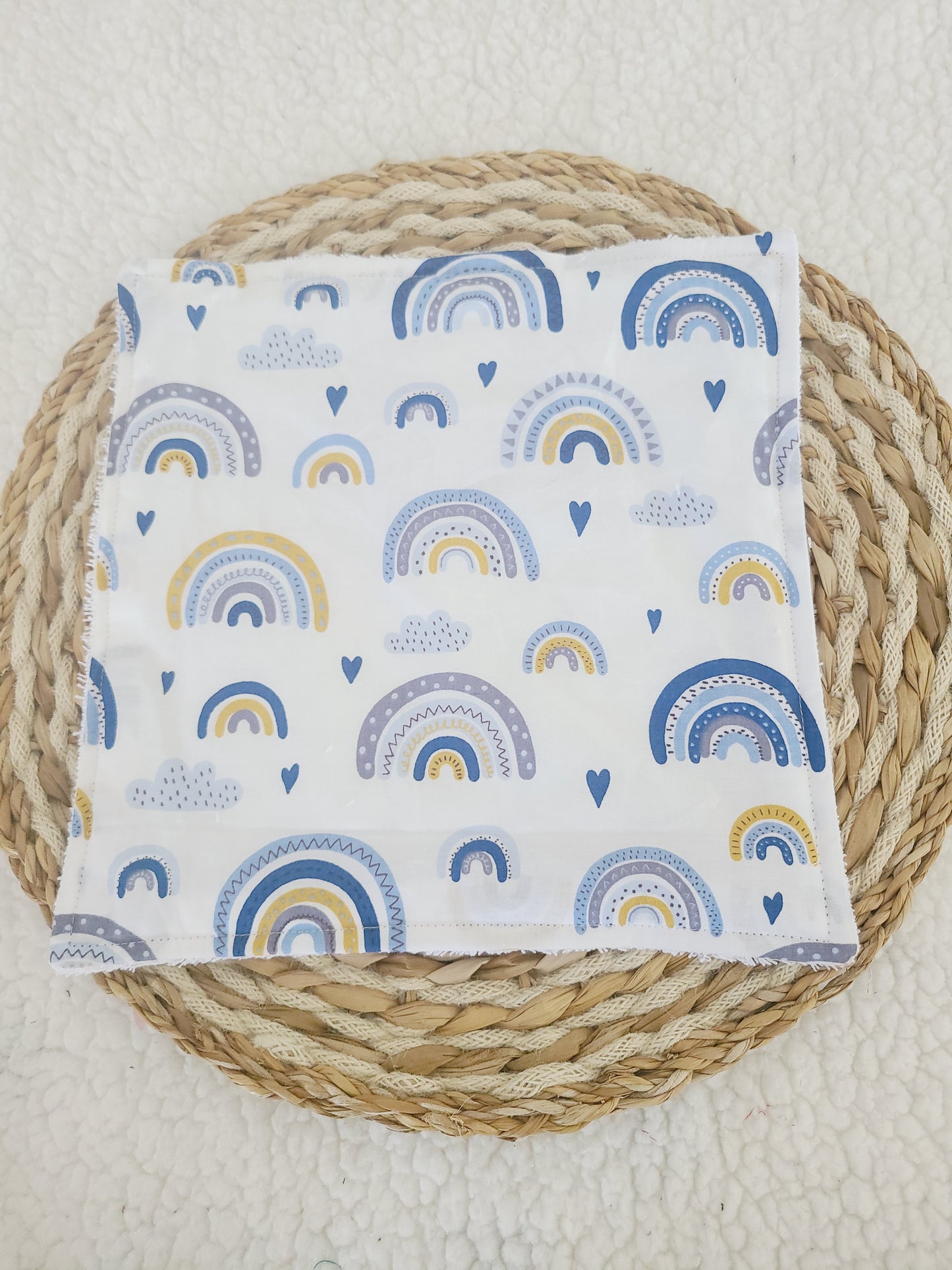 Serviette de table motif arc en ciel bleu