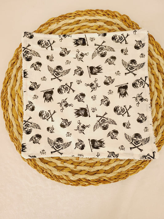 Serviette de table motif tête de mort