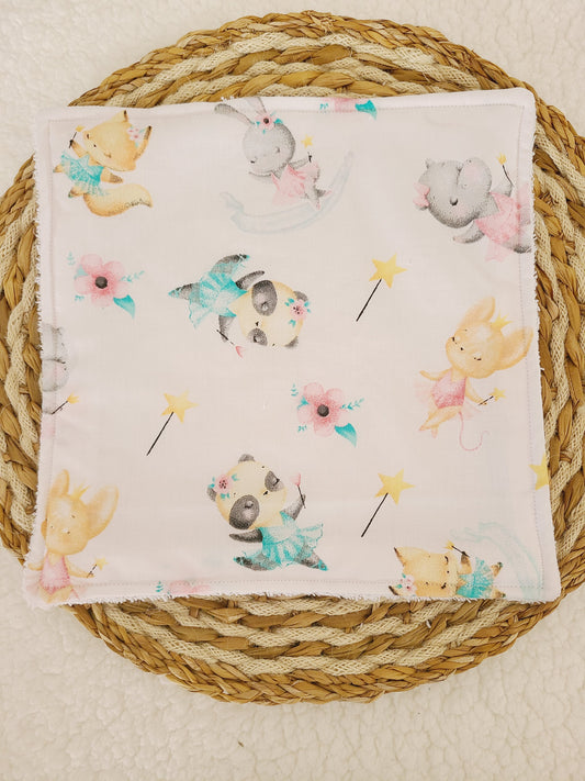 Serviette de table motifs les fées animaux