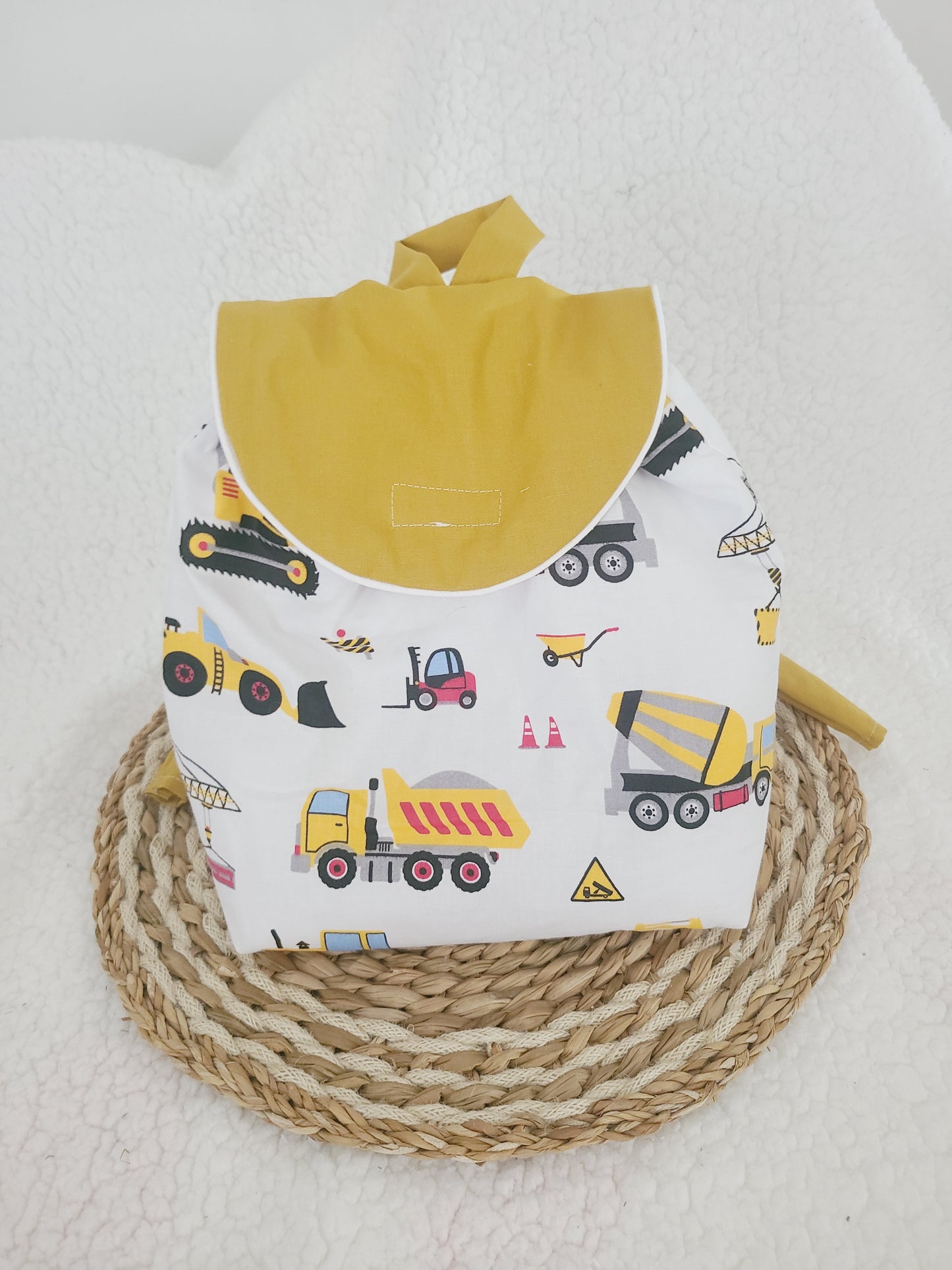 Sac à dos enfant personnalisé ,sac maternelle motif engin de construction