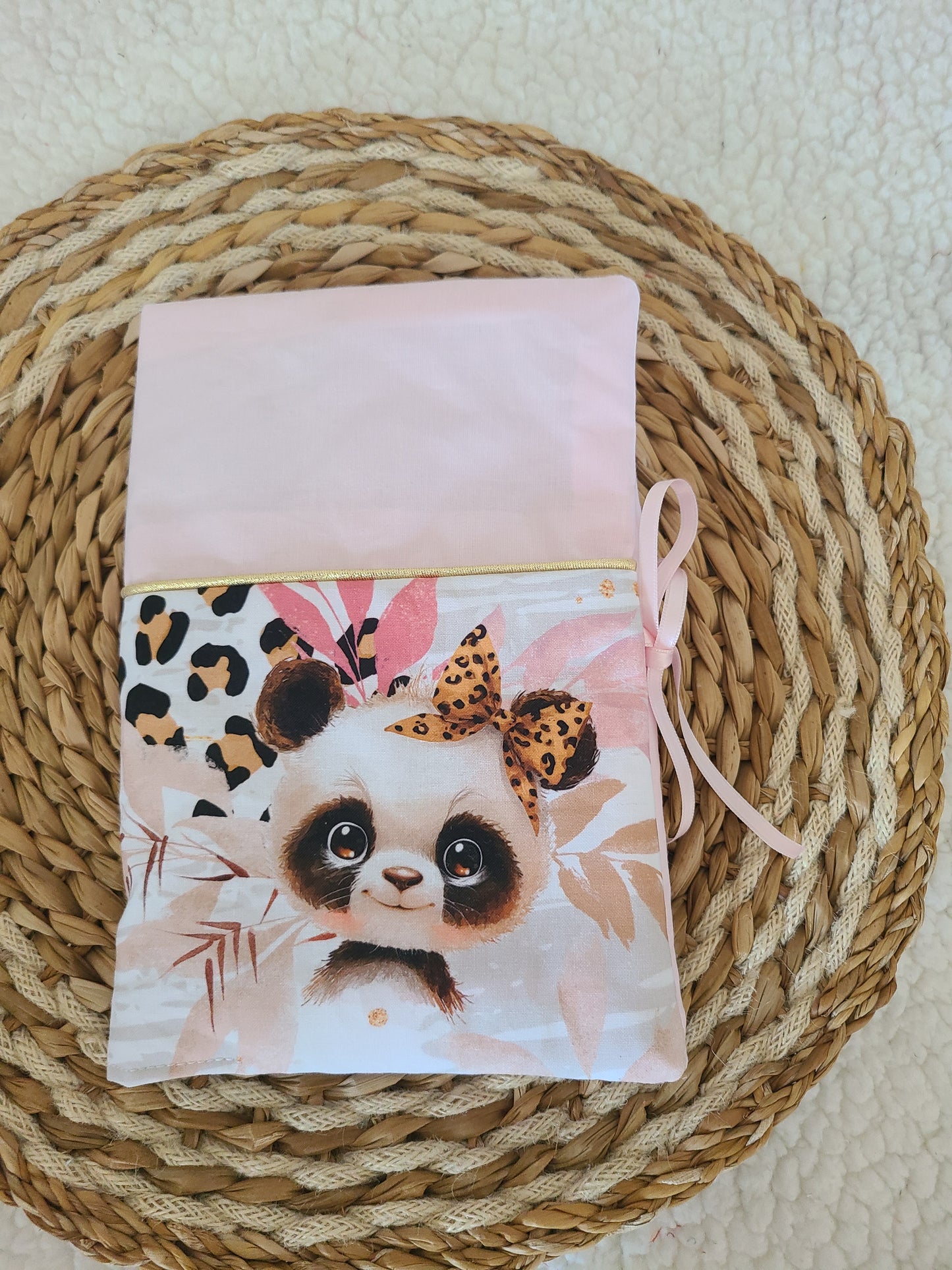 Protège carnet de santé personnalisé motif panda léopard