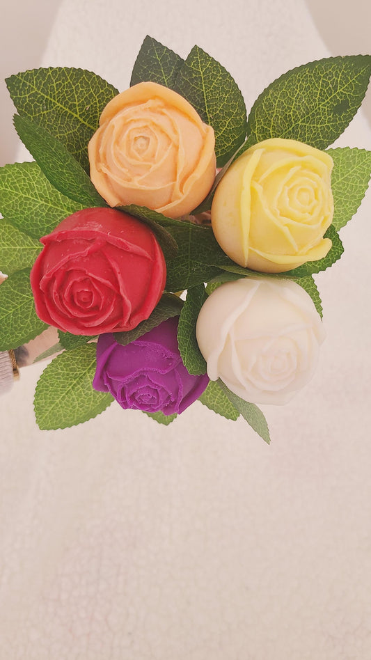 Fondant parfumé en forme de rose  parfum et couleur au choix